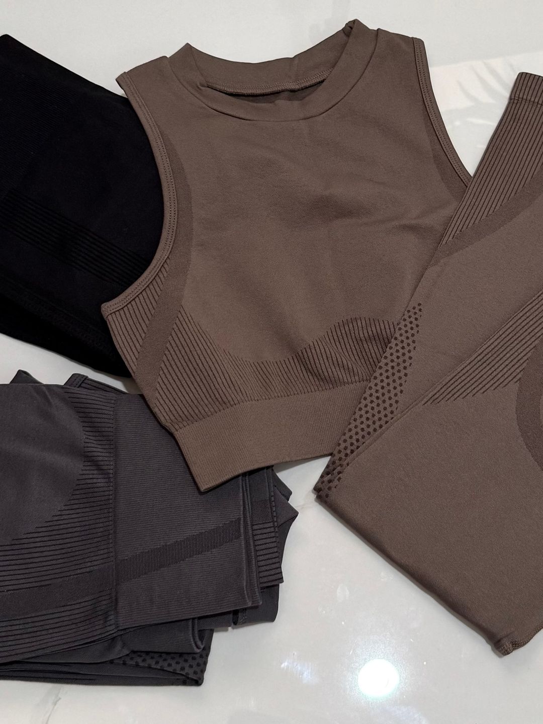 Legging + Crop Top