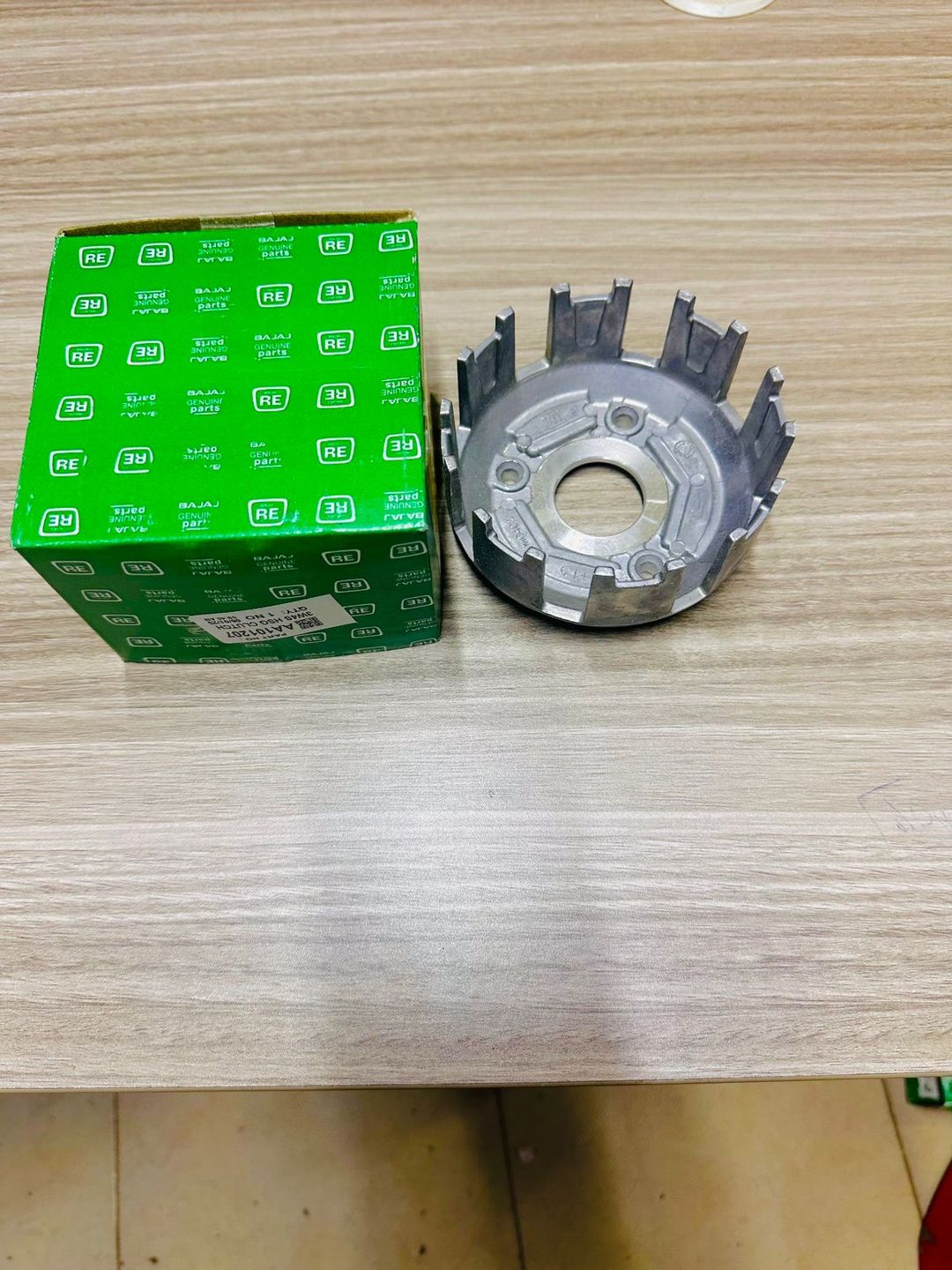 HOUSING CLUTCH AA101207