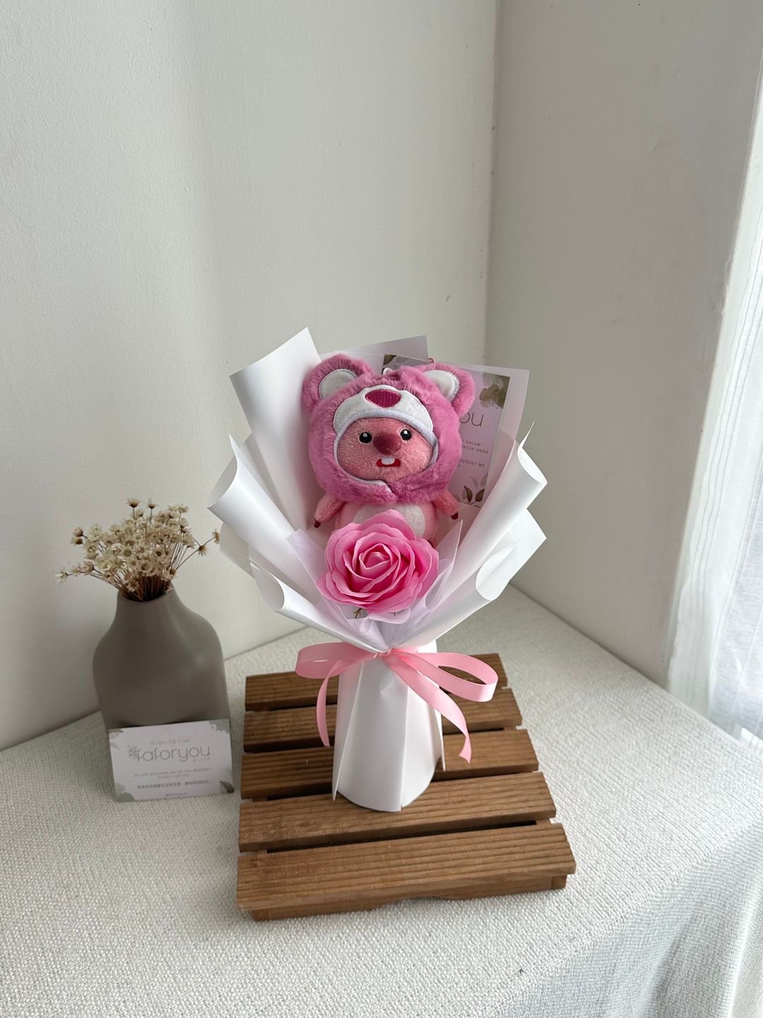 Loopy 1 Stalk Soap Rose Bouquet  