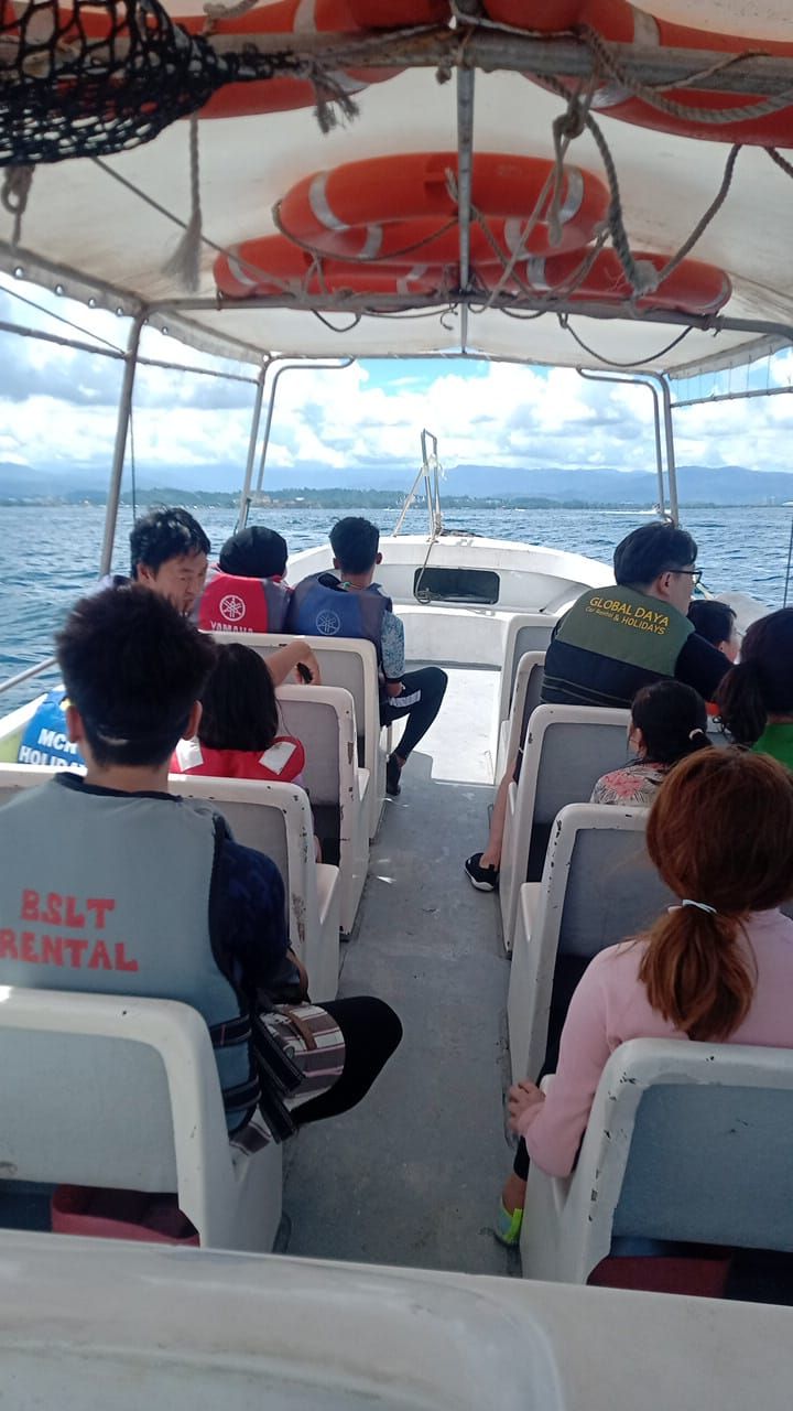 B.2Island Charter Boat 