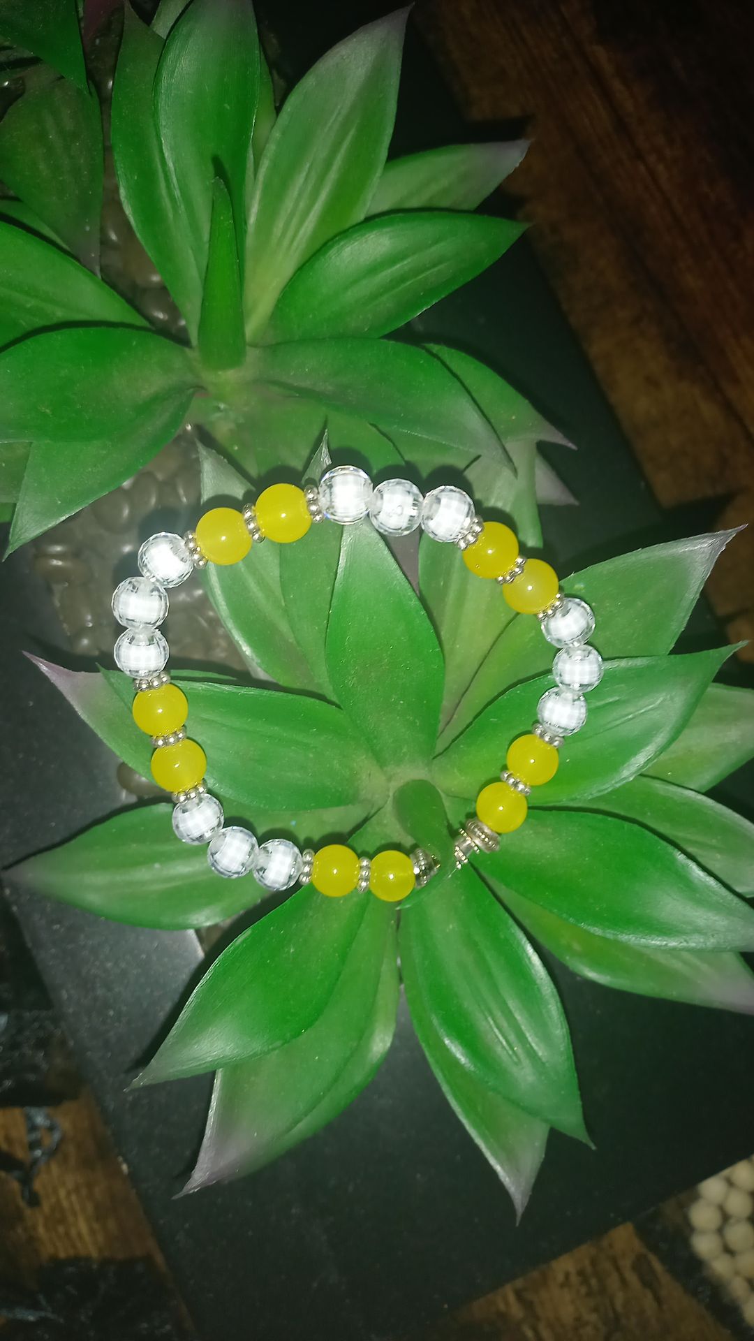 Yellow and White Bead Bracelet 