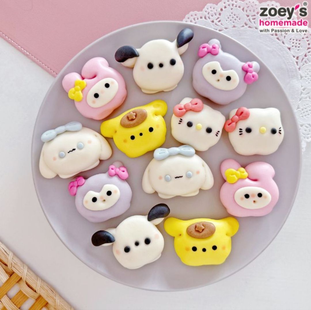 Zoey Sanrio Mini Bun 12pcs