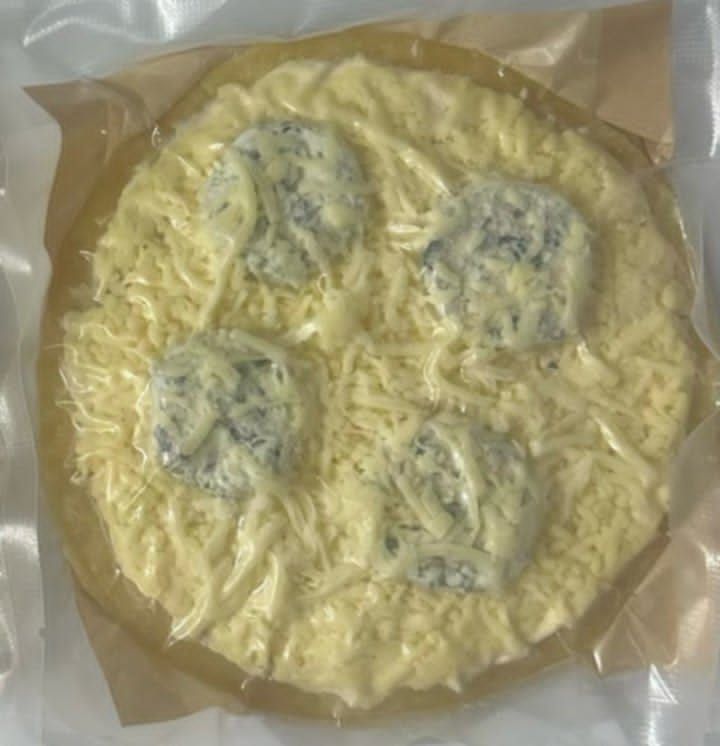 Creamy Spinach Pizza (frozen) *NEW!*