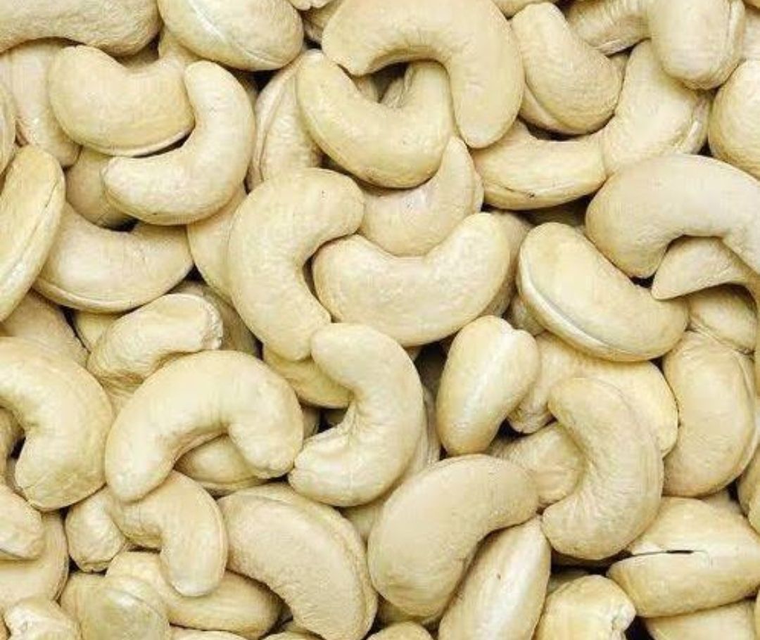 CASHEW NUT 500 G 