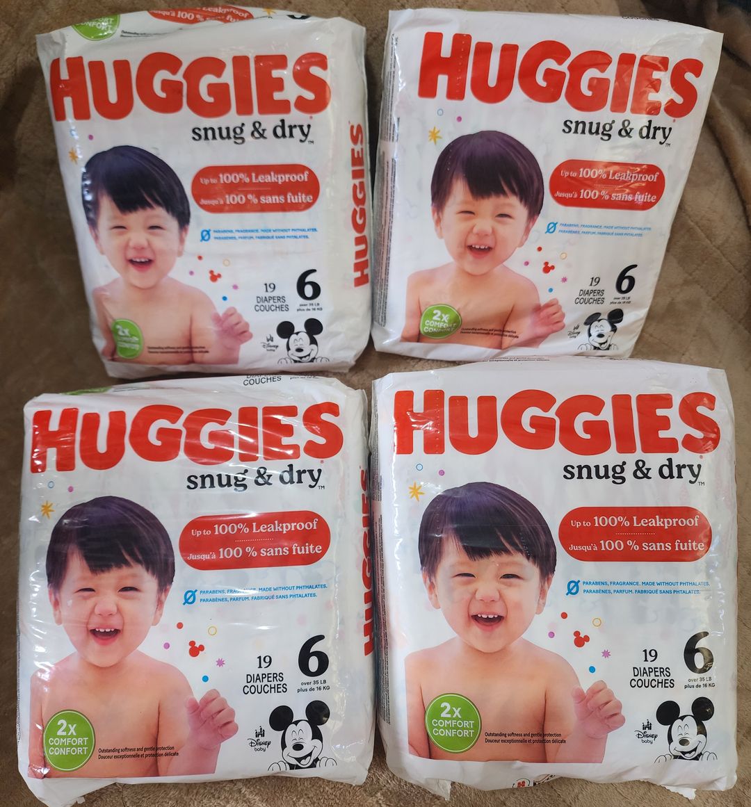 ⚡️Huggies snug and dry diapers size 6 bundles ⚡️