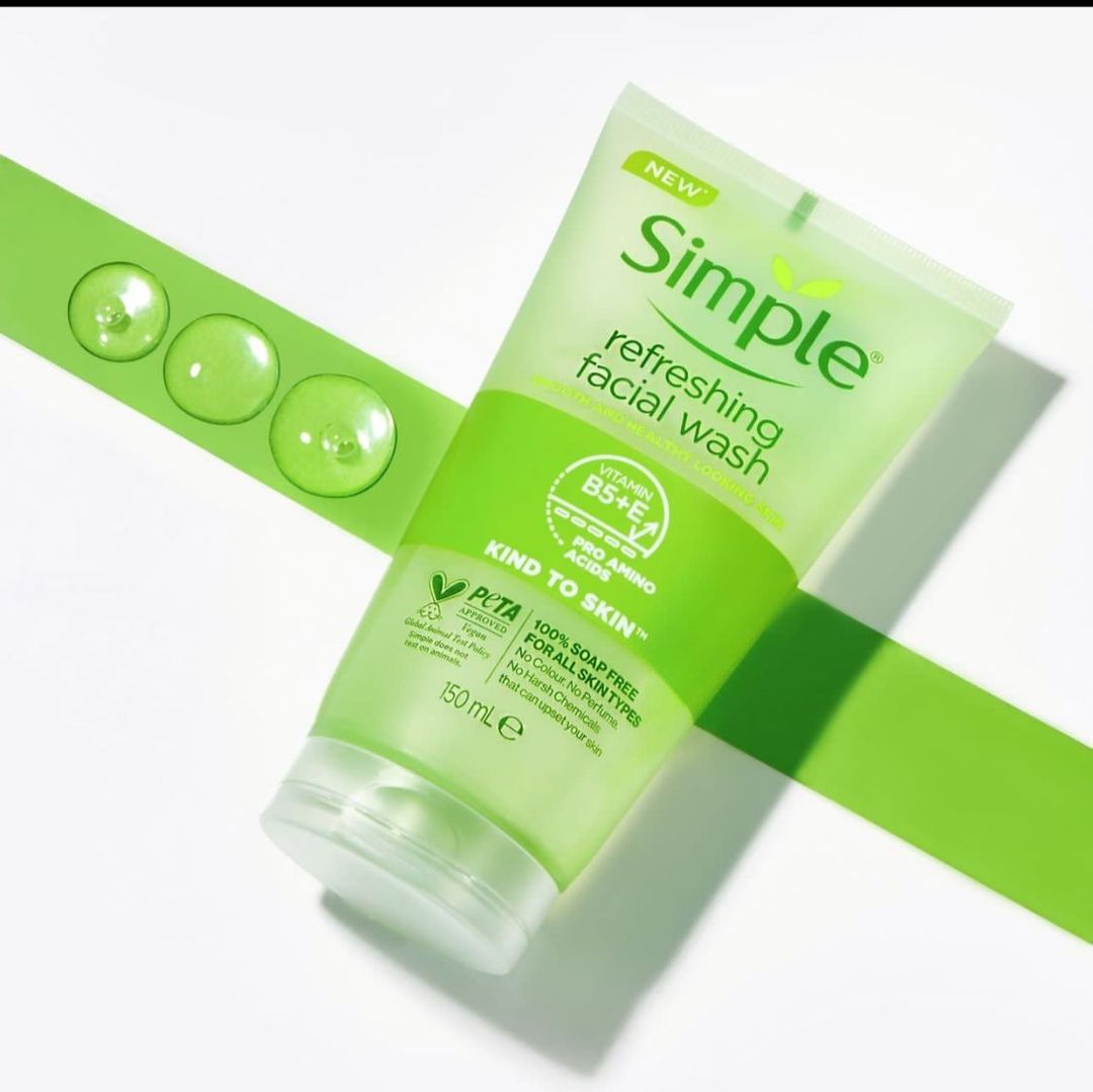 Simple Refreshing Facial Wash