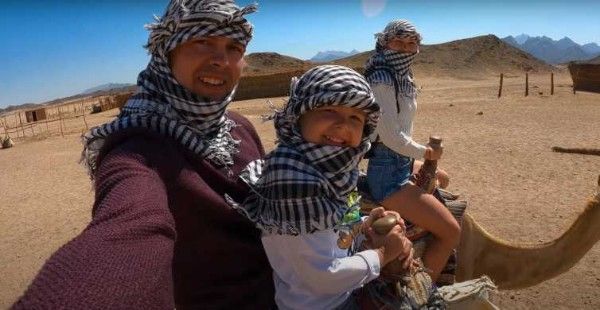Hurghada Desert Stargazing & Bedouin Dinner Adventure
