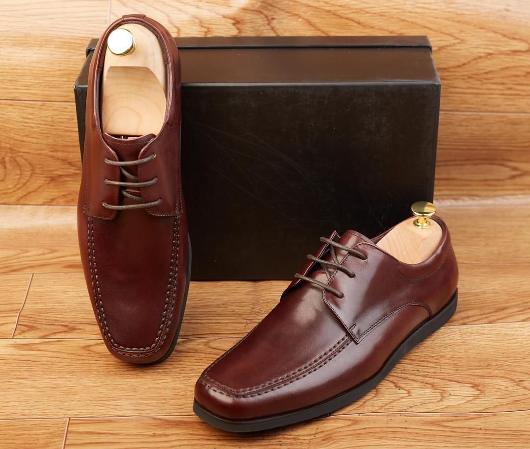 John Barton Cuir Lisse avec lacets couleur marron 
