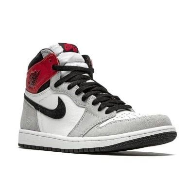 Air Jordan 1 Retro High OG "Light Smoke Grey" sneakers