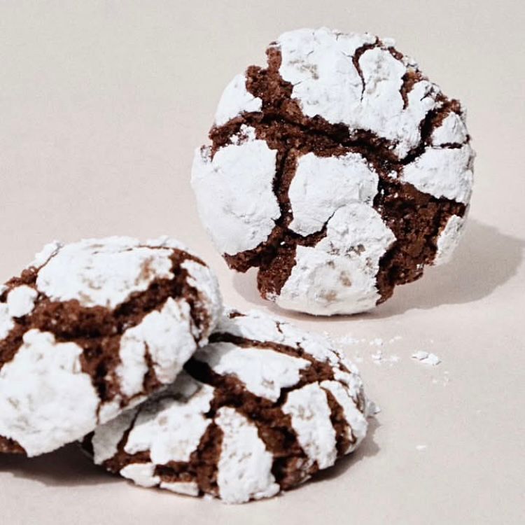 Chocolate Crinkle Cookies (2pcs)