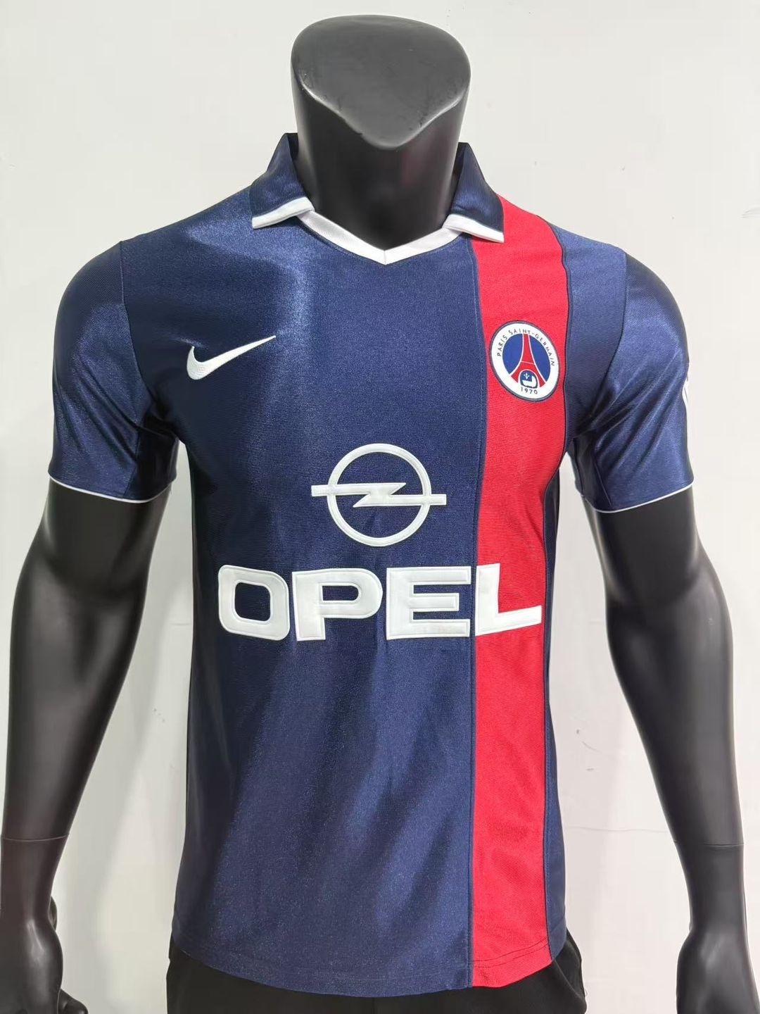 PSG 2001/01 Home Shirt (Navy / Red / White)