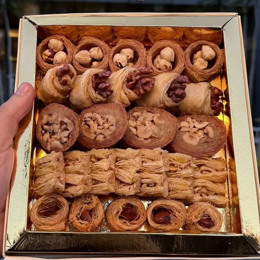 Mixed Middle Eastern Oriental Sweets