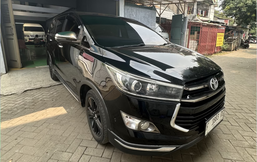 Toyota Innova Reborn