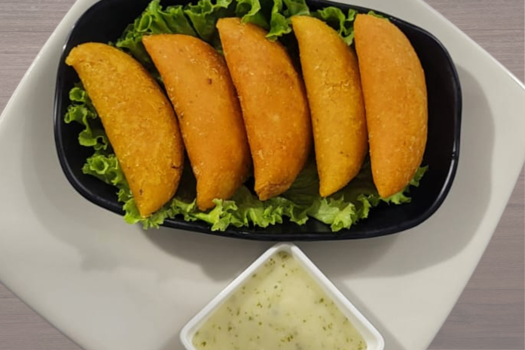 EMPANADA DE POLLO X 5 UNIDADES