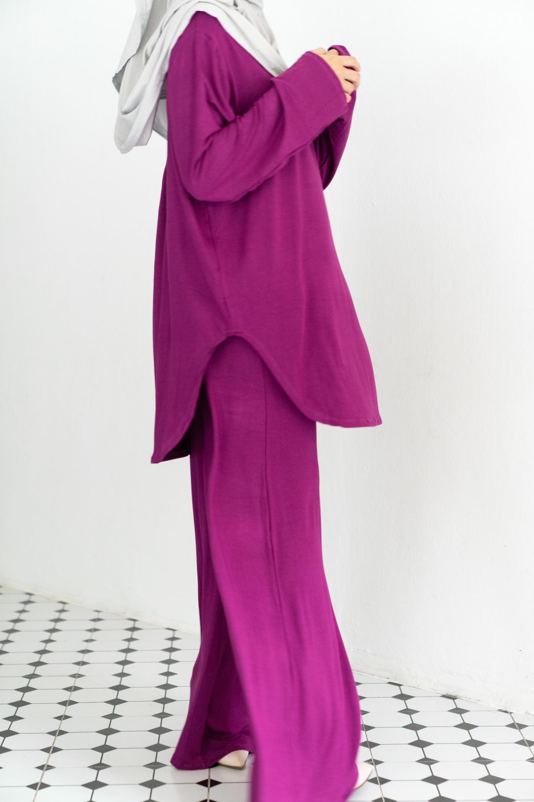 (PREORDER) LIMITED EDITION : MAGENTA 