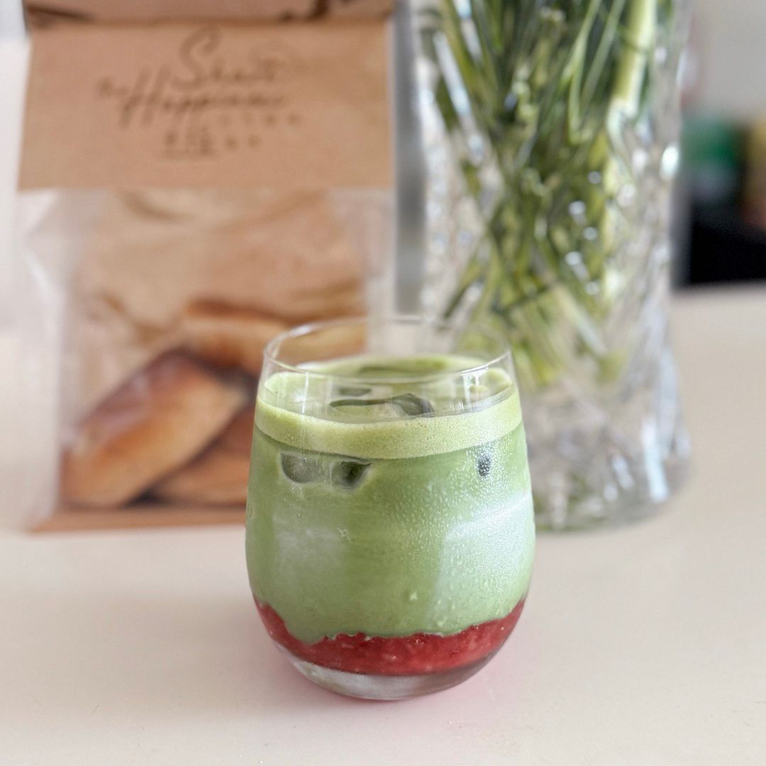 CCC: Iced Strawberry Matcha Latte