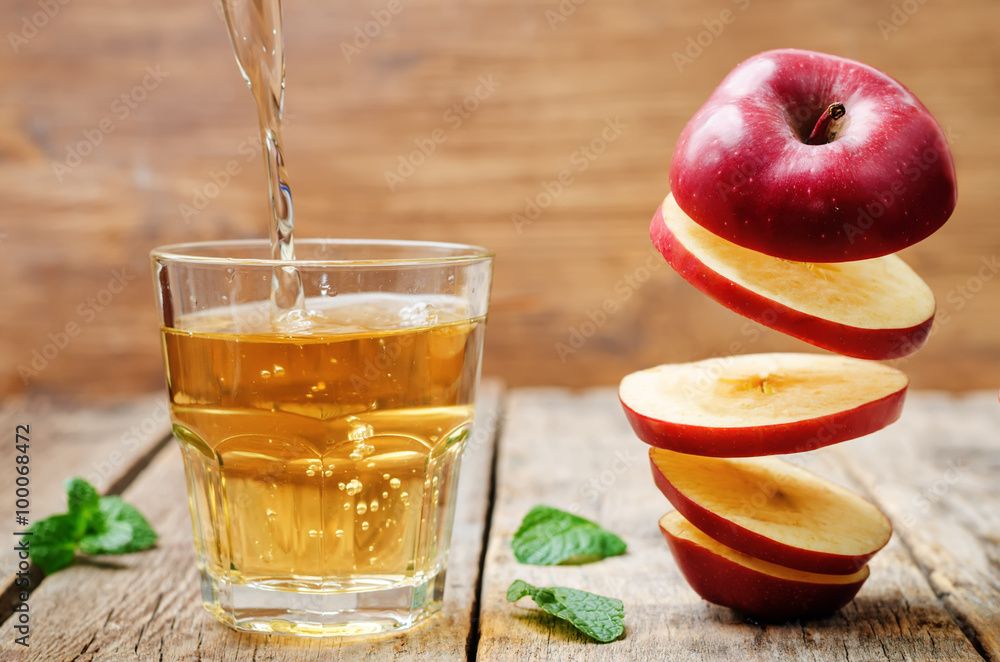 TÁO / Apple juice 