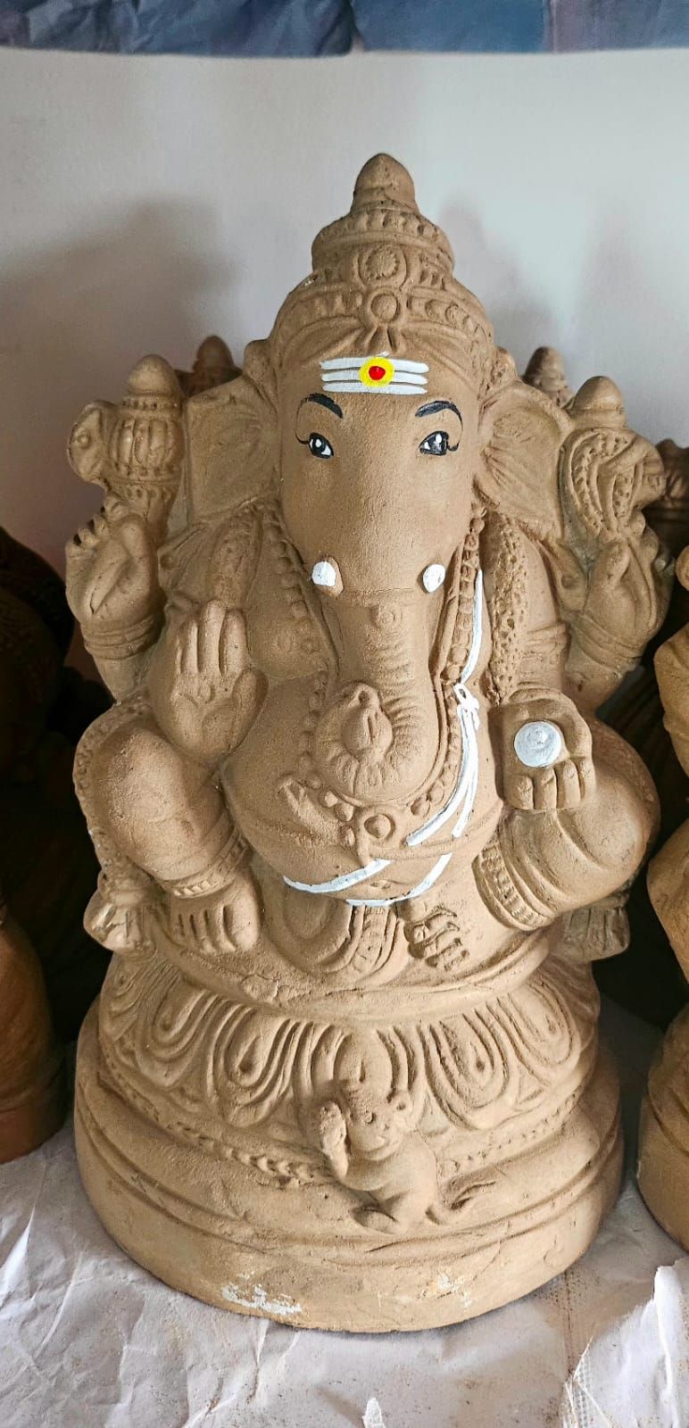 VN16- 14 inches - Non coloured Bakhti Ganapati