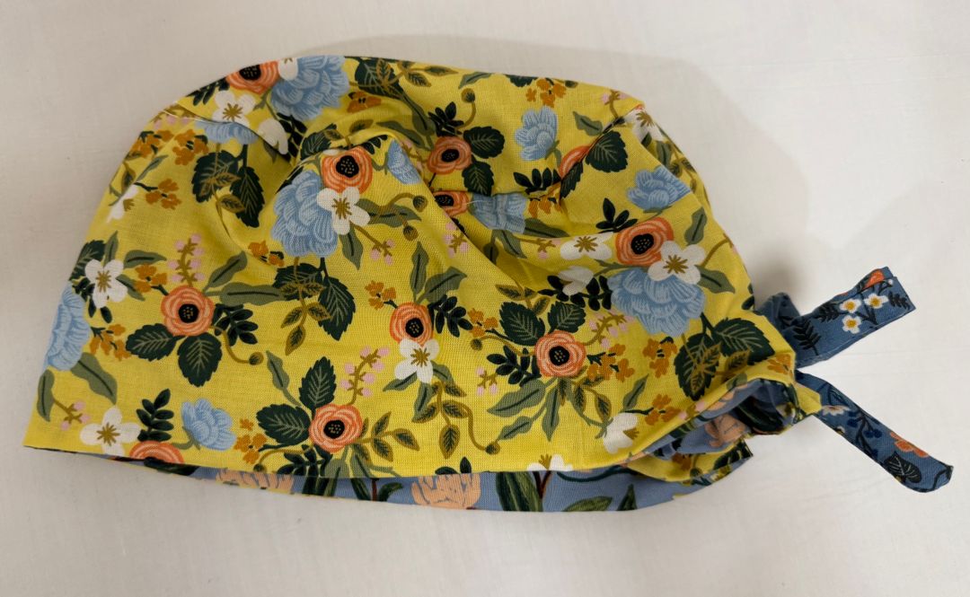 Rifle Paper Co Yellow/Blue Reversible Scrub Cap (Elastic & Tie) 
