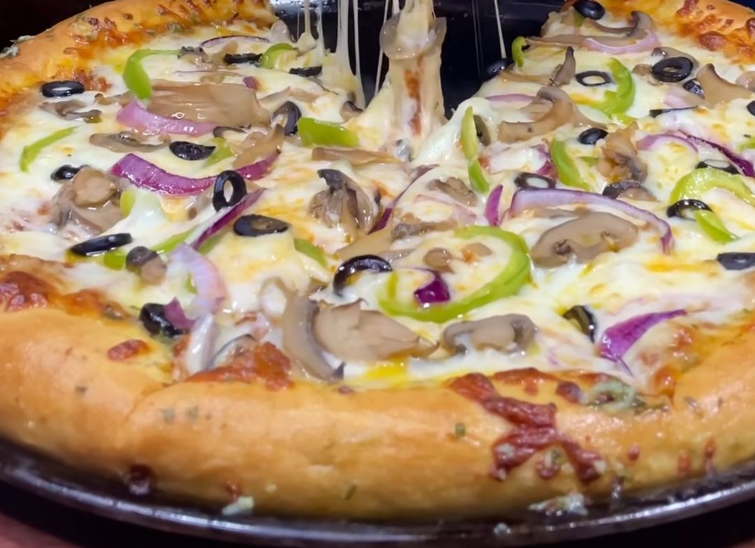 Vegan pizza