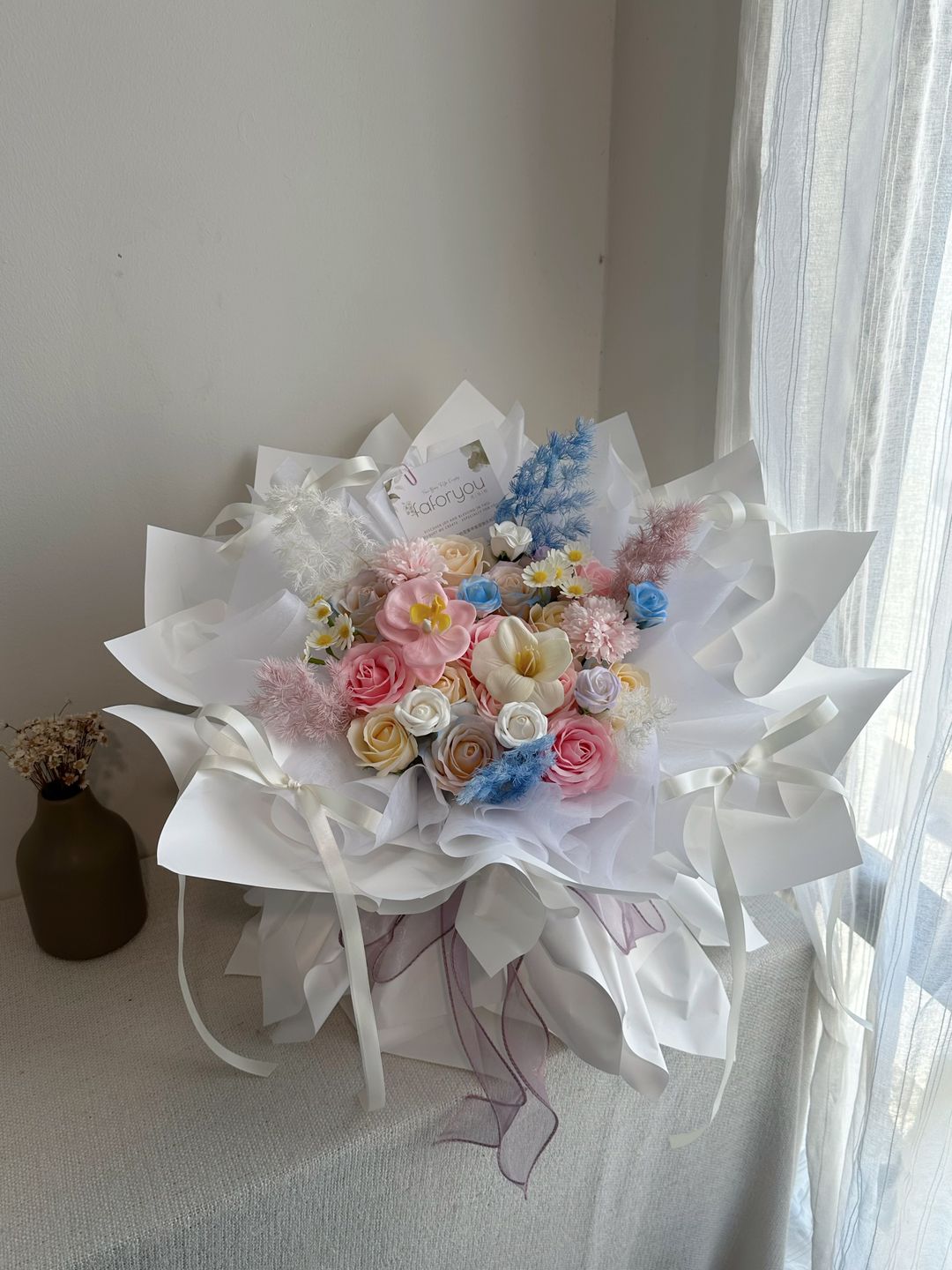 Blue Pink Dopamine Soap Flower Mixed Bouquet