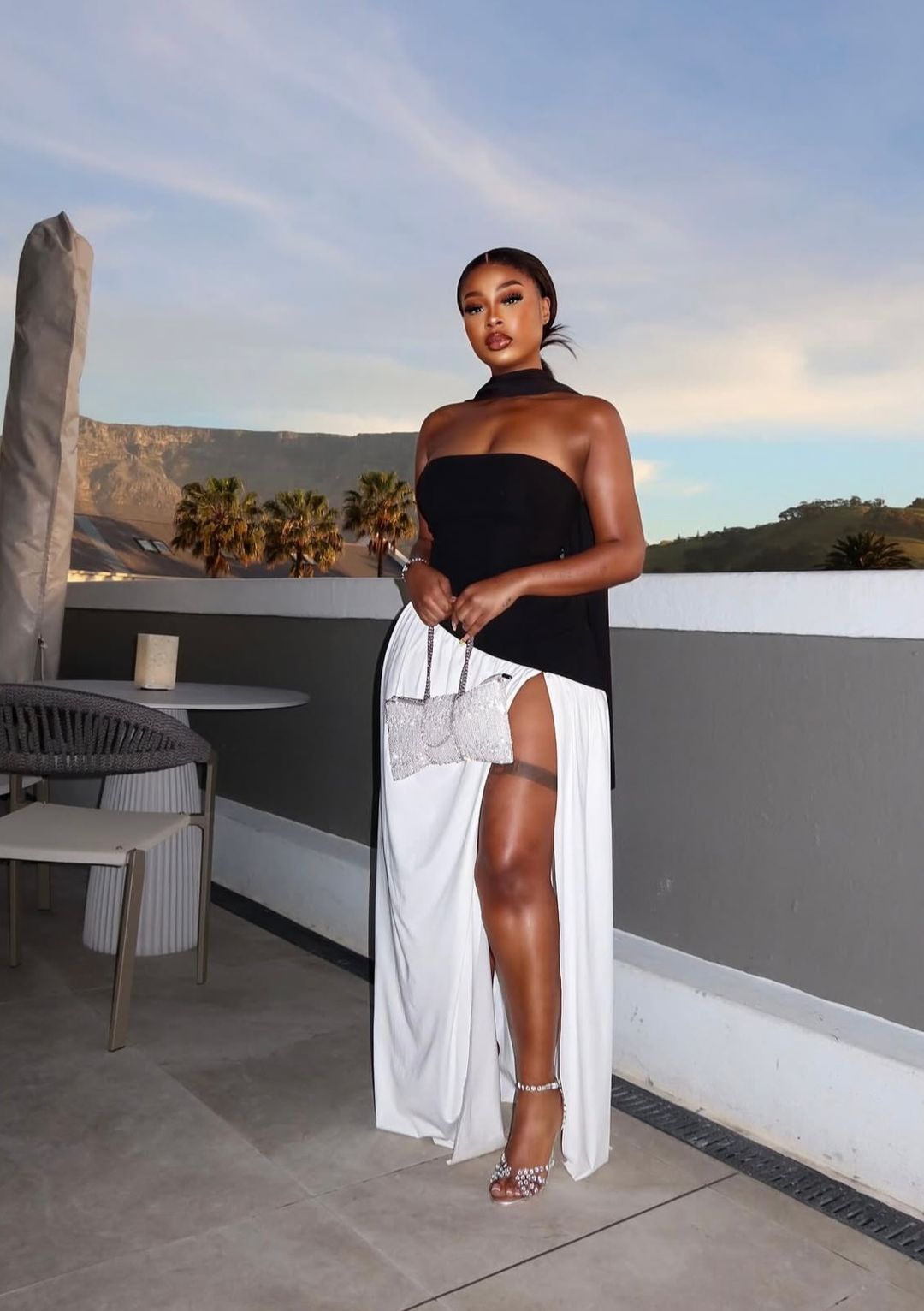 Monochrome slit dress