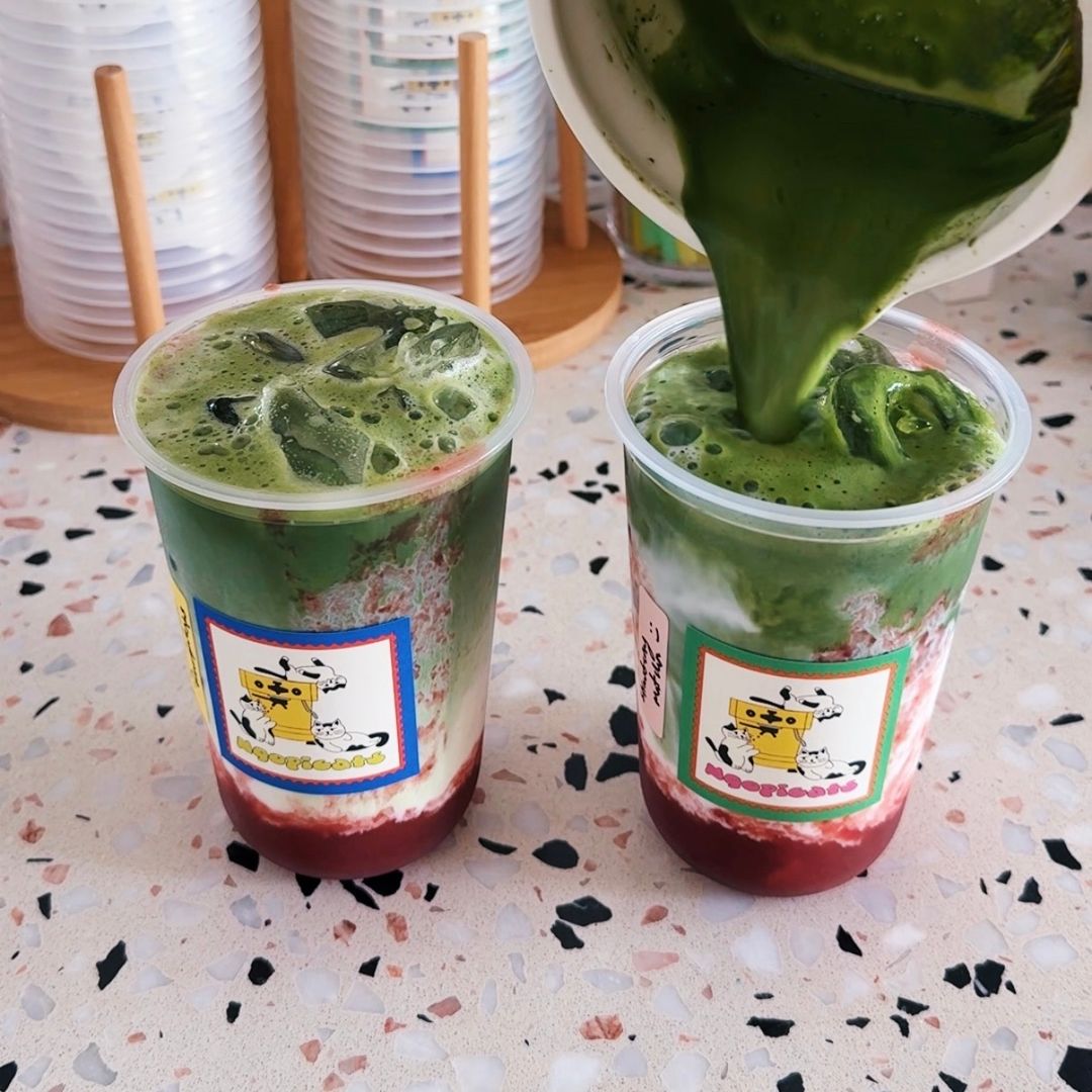 Strawberry Matcha 
