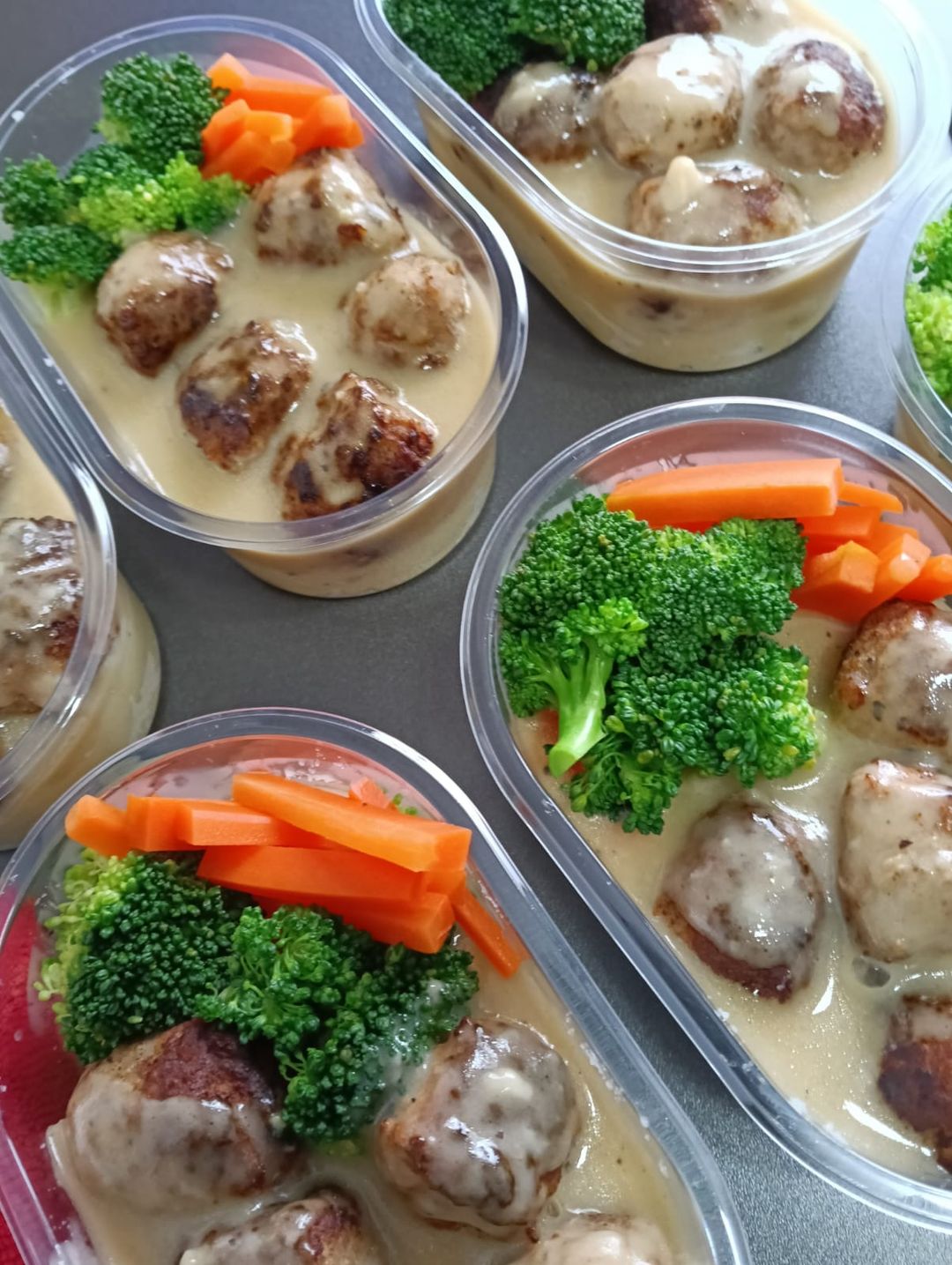 Meat Balls & Mash