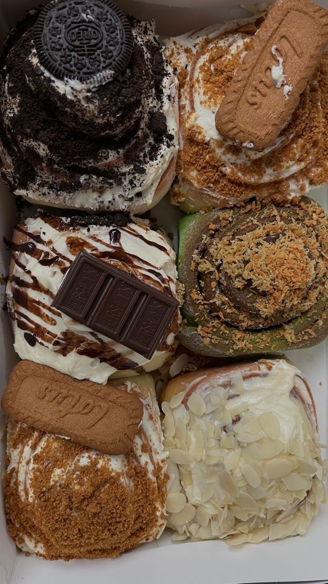 Frosted Cinnamon Rolls with Toppings