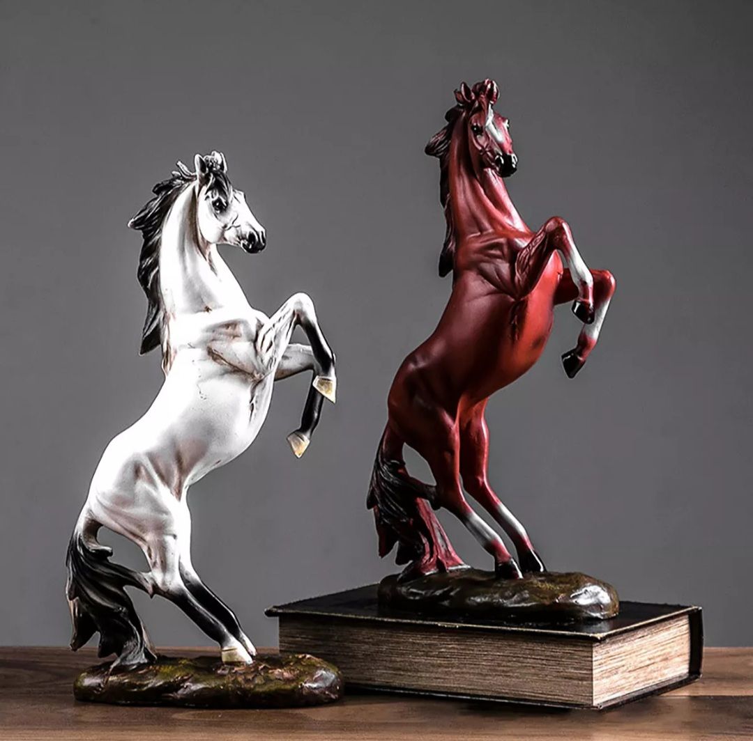 Patung Kuda Dekorasi FengShui Simbol Pembawa Kesuksesan