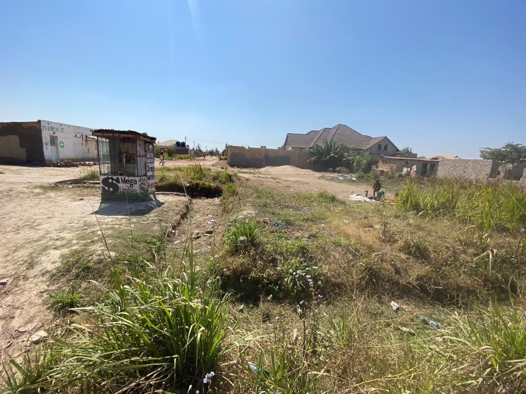 Terrain à vendre au Golf Mobanzo à un très bon prix 
