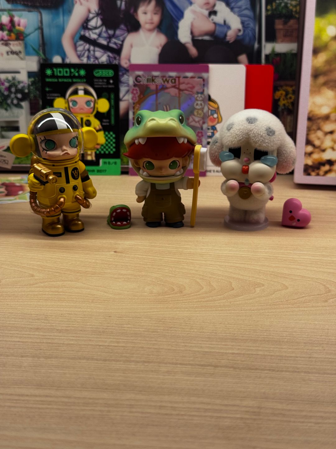 POPMART official ( random )