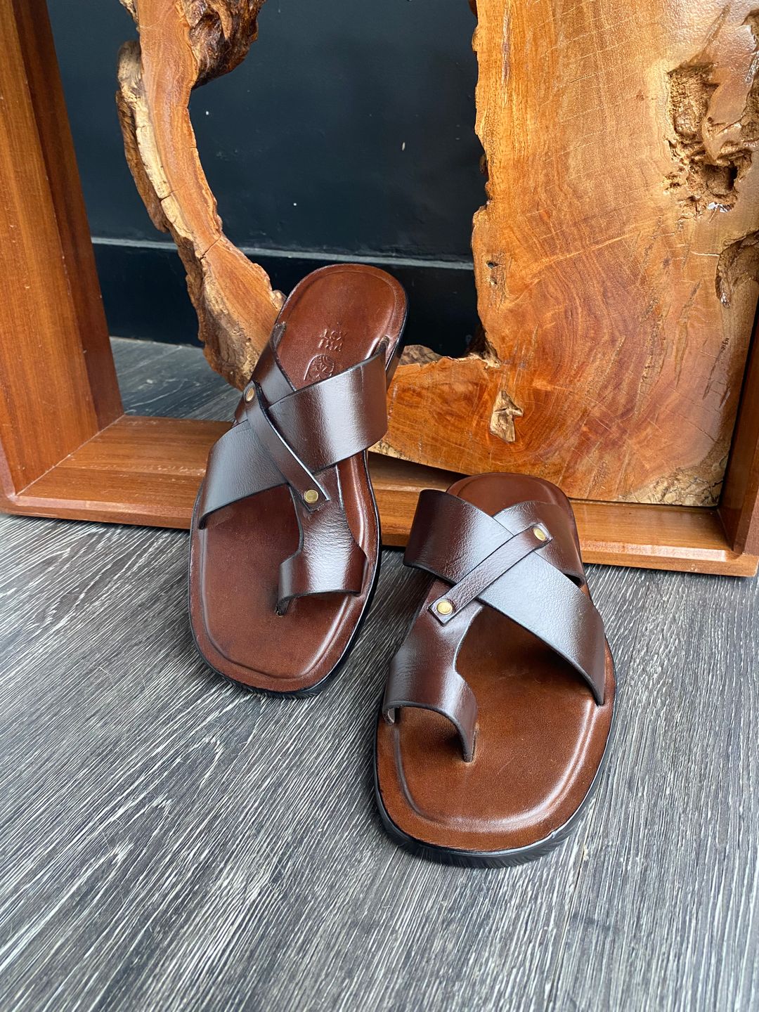 Cross Toe Slippers