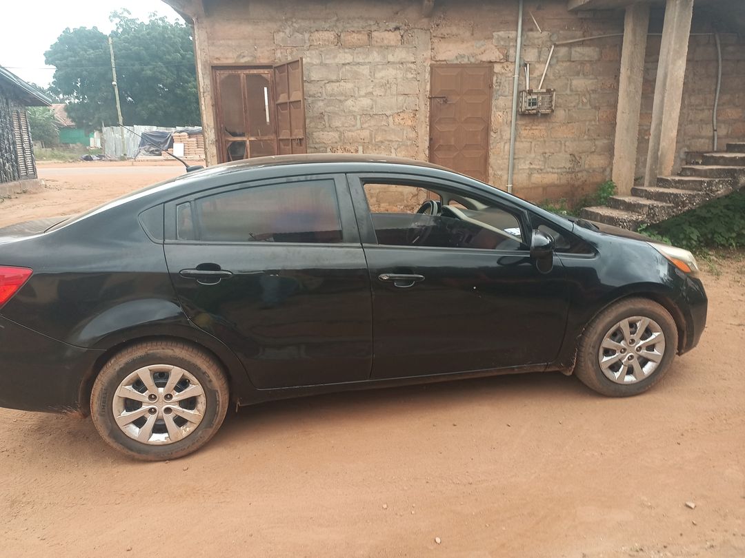 Kia Rio black