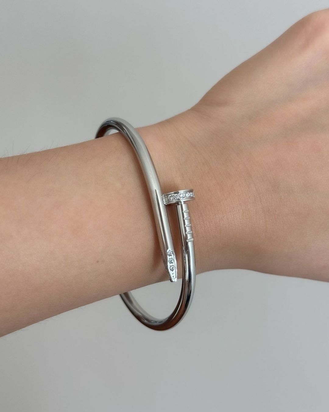 Brazalete Clavo Silver 