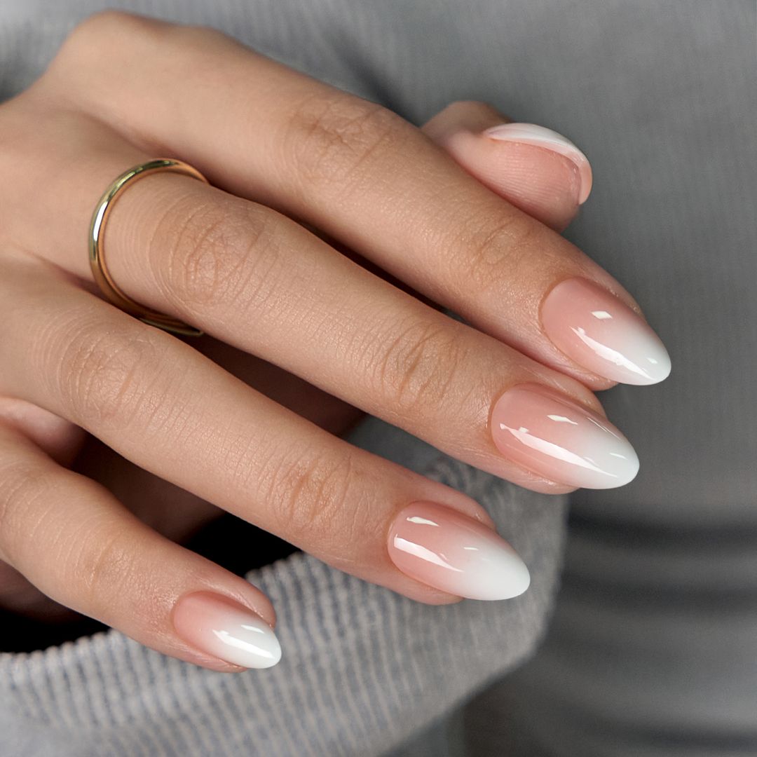 Gel-X Press On (Ombre Short Almond)