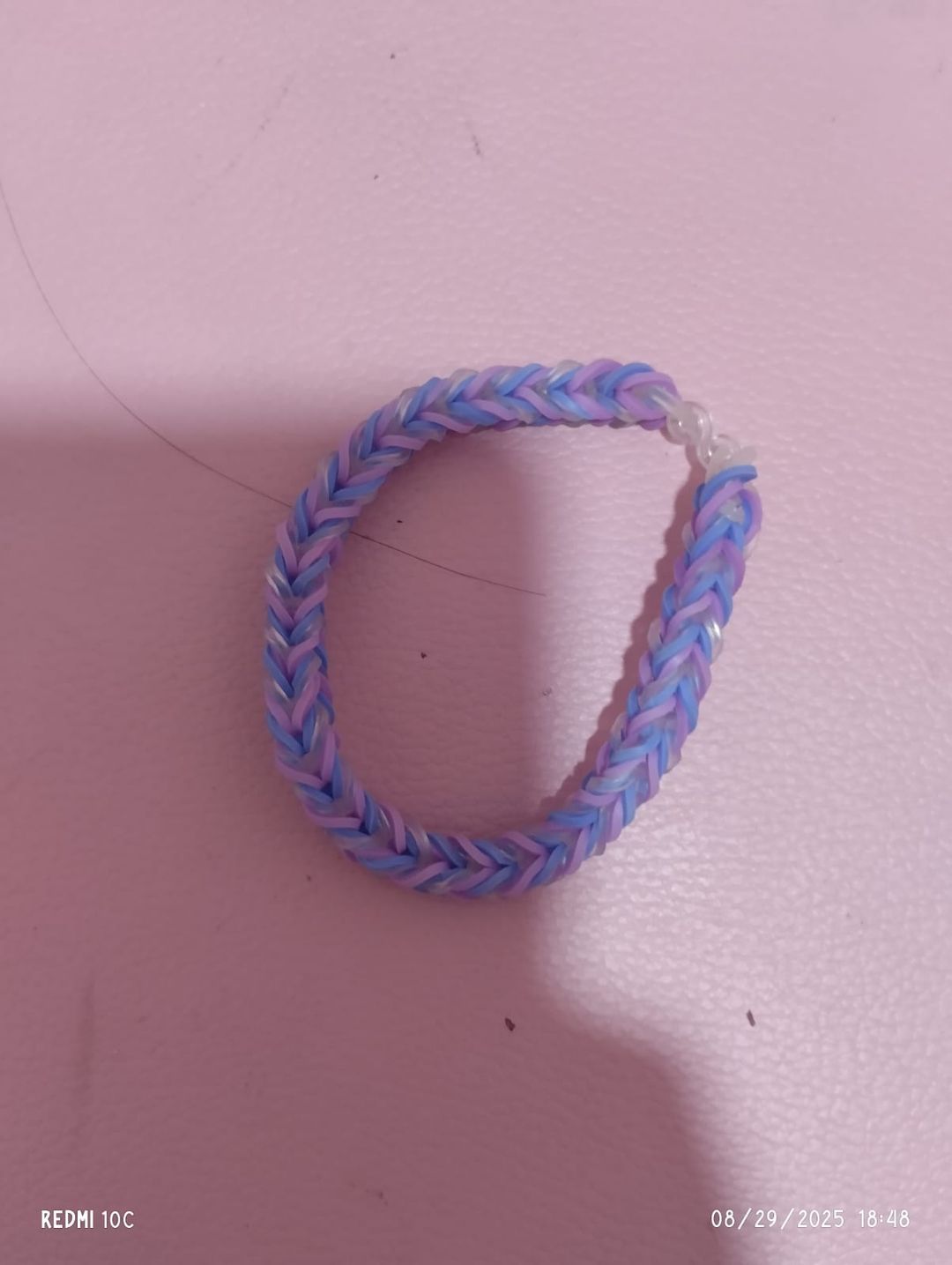 Handmade rubber bracelets ( PM: 82020582 for colour options )