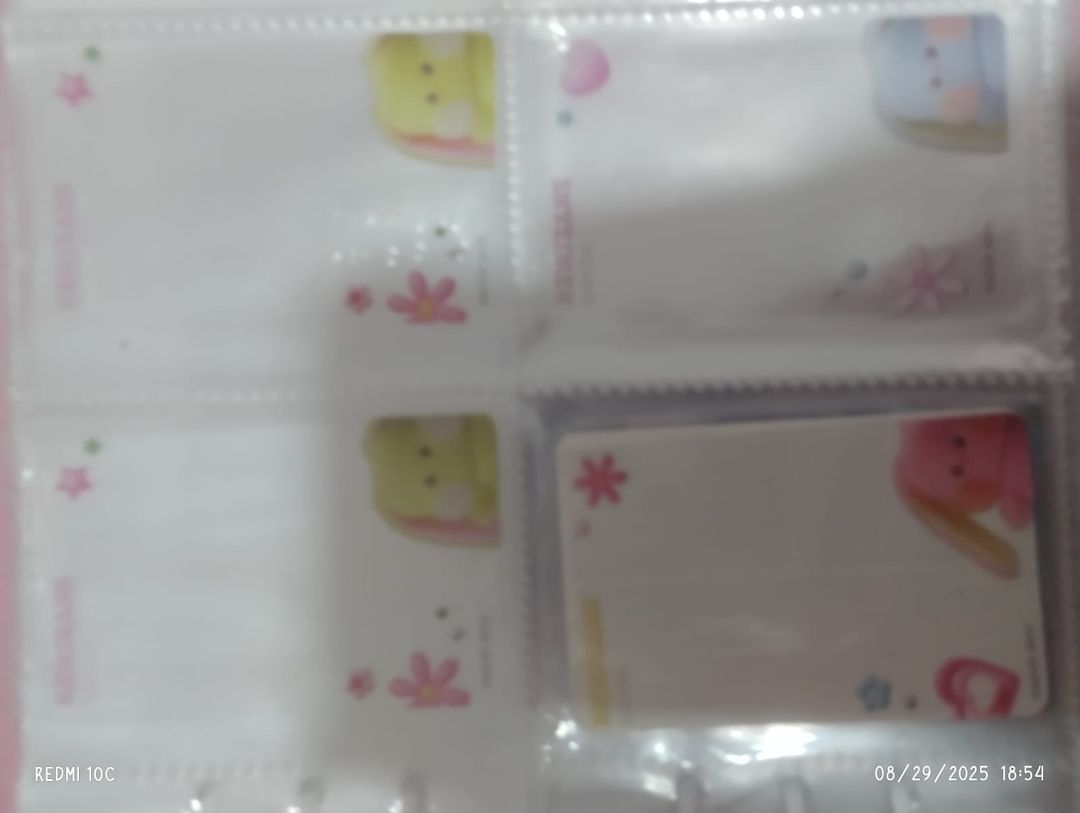 New jeans official ( PM: 82020582 for clearer pics )