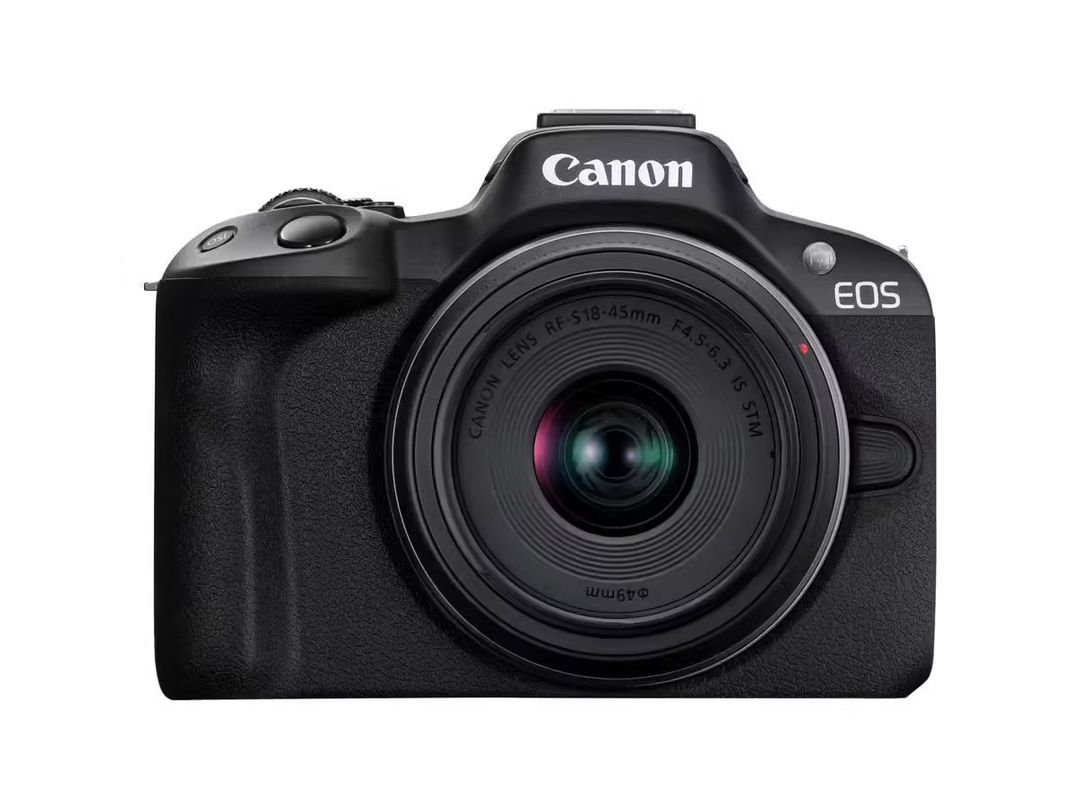 Canon EOS R50 + RF-S 18-45 mm IS STM