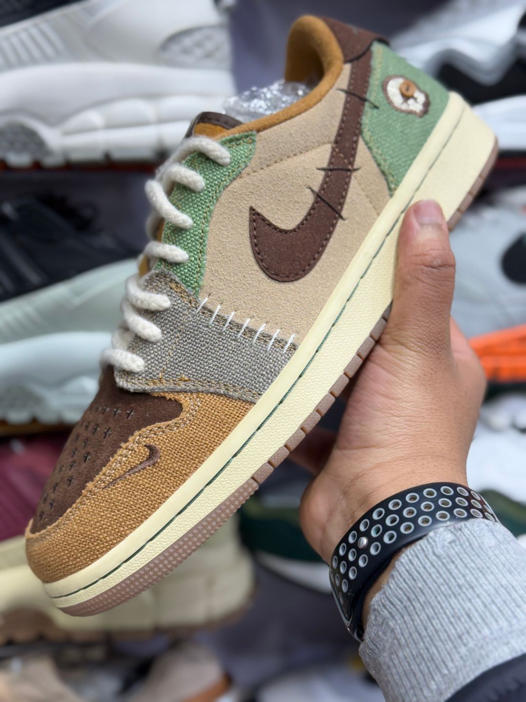 NIKE AIR JORDAN 