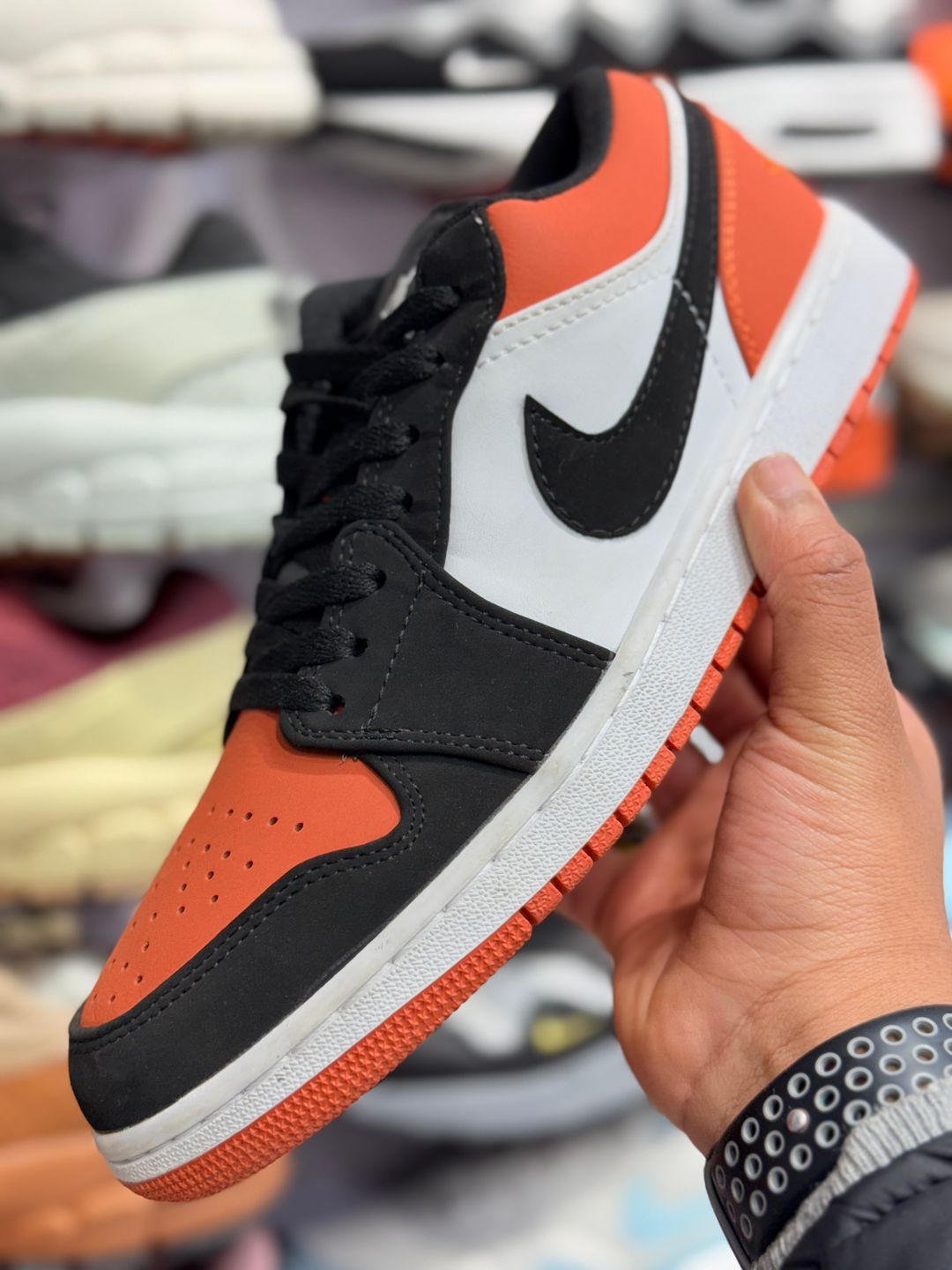 NIKE AIR JORDAN 