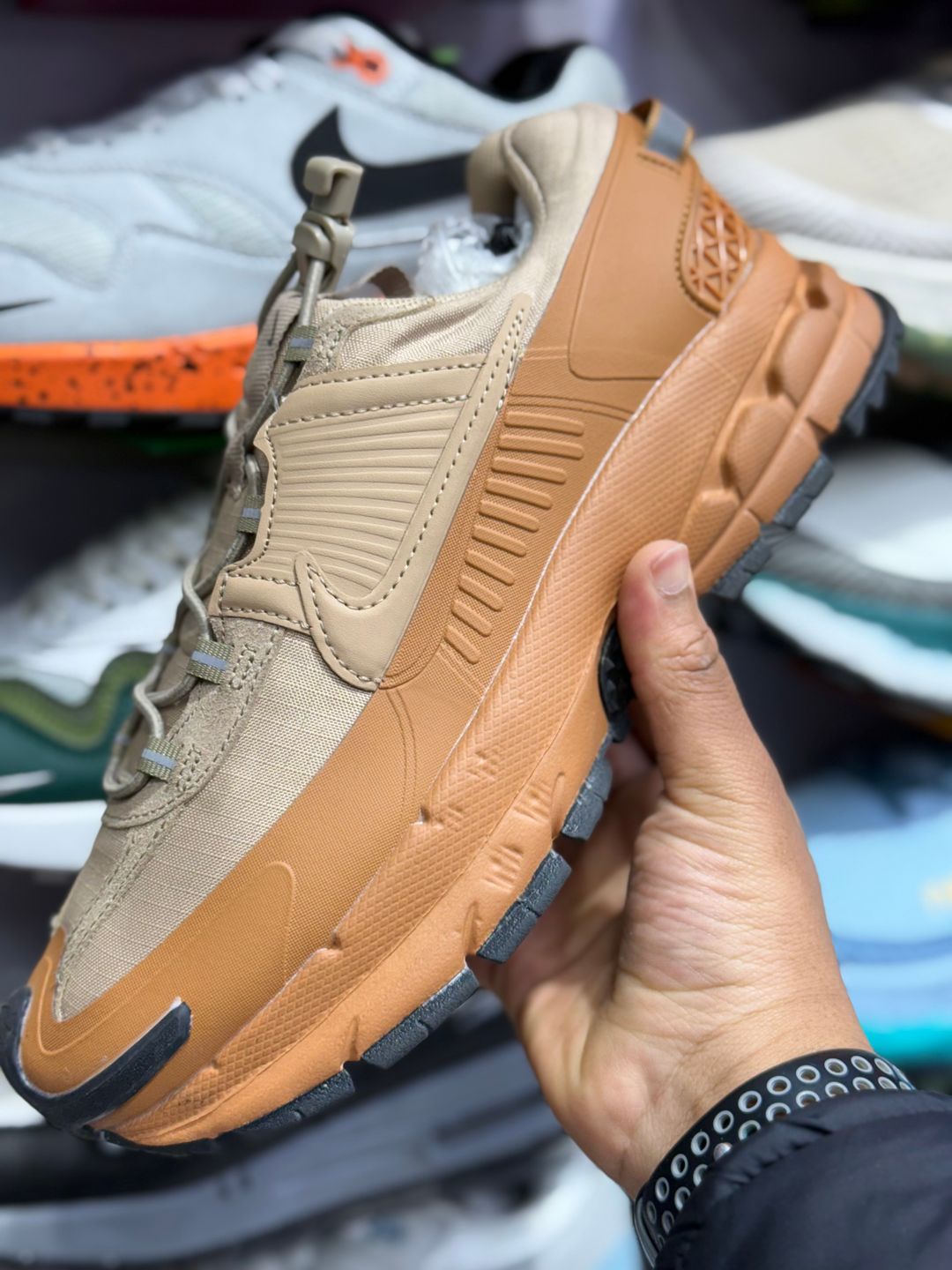 NIKE VOMERO