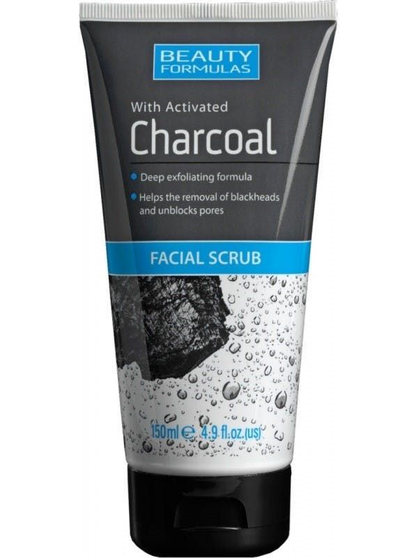 Gommage Visage au Charbon Actif de Beauty Formulas. 