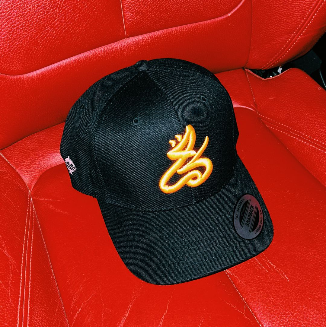 Classic كُمّة Snapback (BLACK/YELLOW)