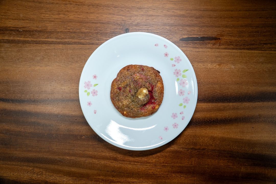 White Chocolate Raspberry Cookie