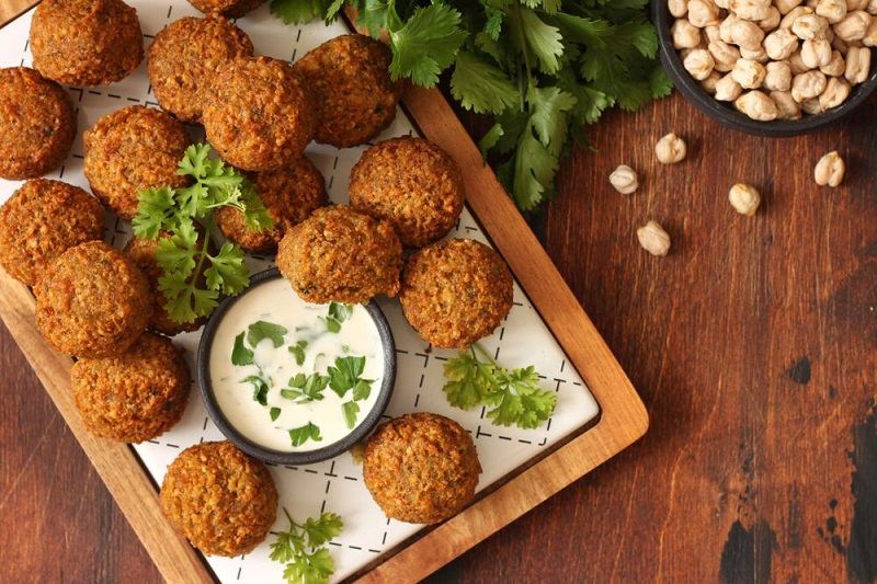 Plato Kebab Carne y Falafel