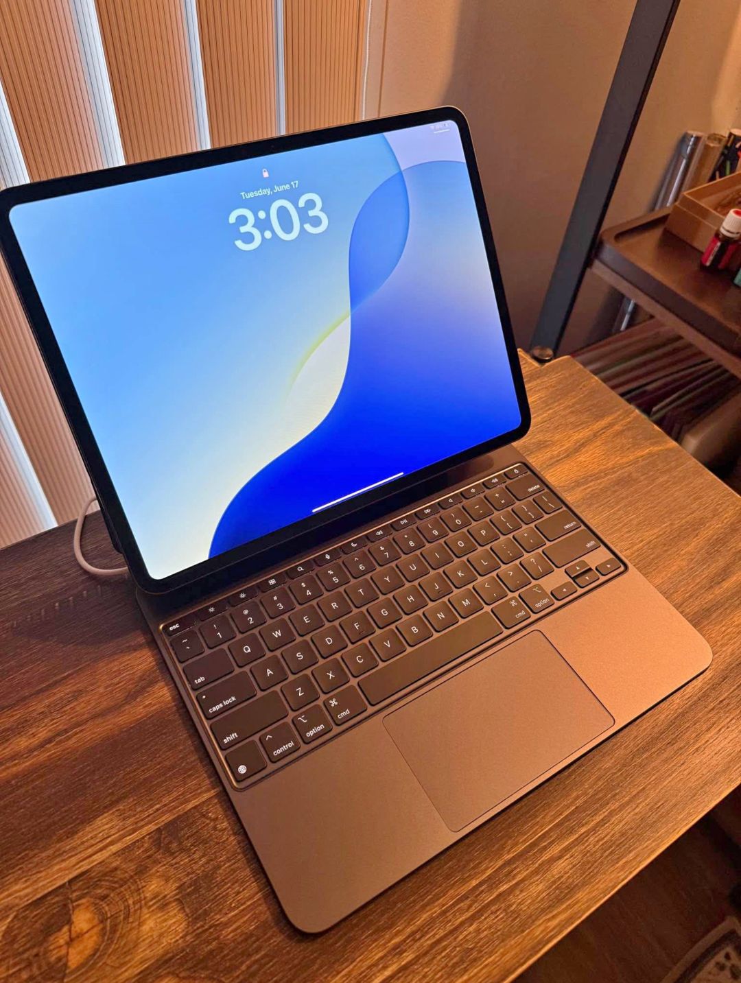 ✨ Apple iPad Pro 13″ M4 (512 Go, Wi-Fi) + Magic Keyboard Noir ✨