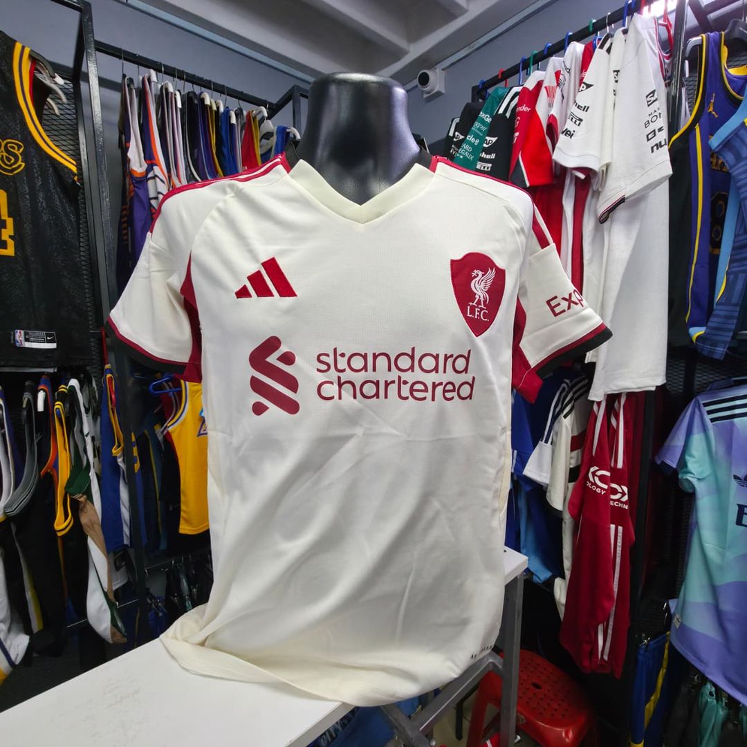 Liverpool away 25/26