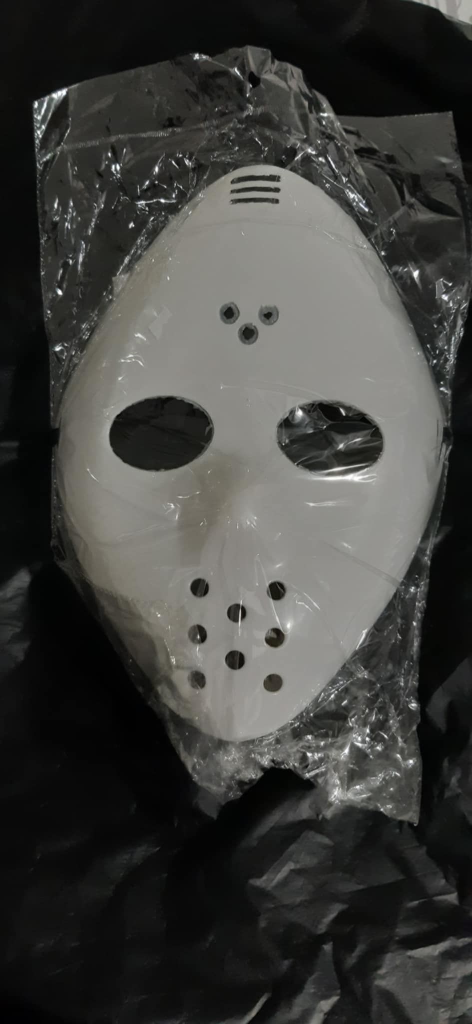HOCKEY MASK