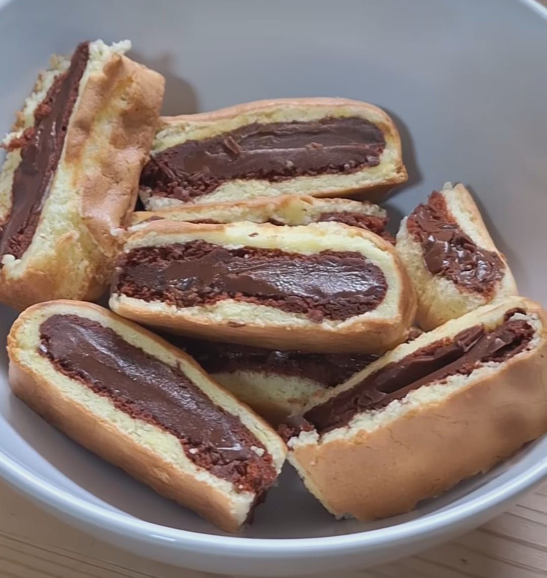 Tapak Kuda (Nutella Rolls)